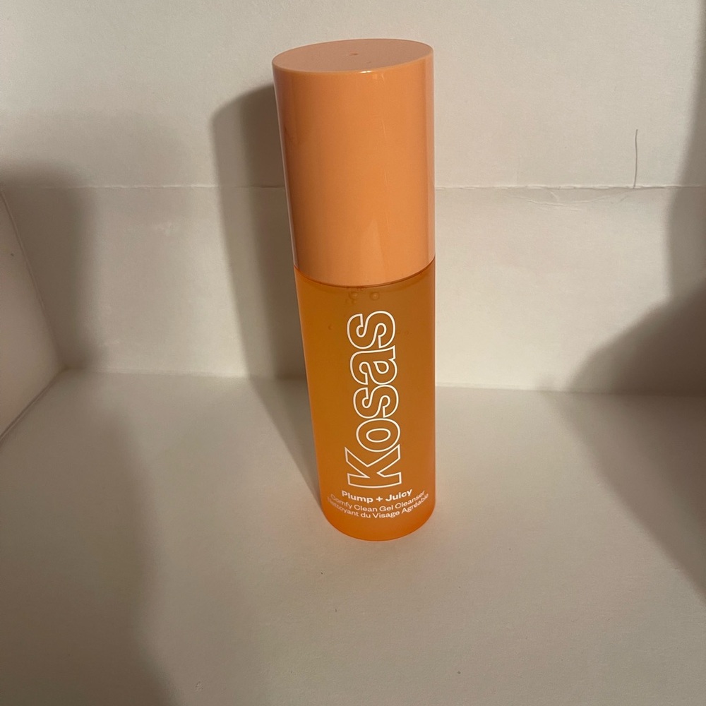 Kosas Plum + Juicy. Comfy Clean Gel Cleanser.